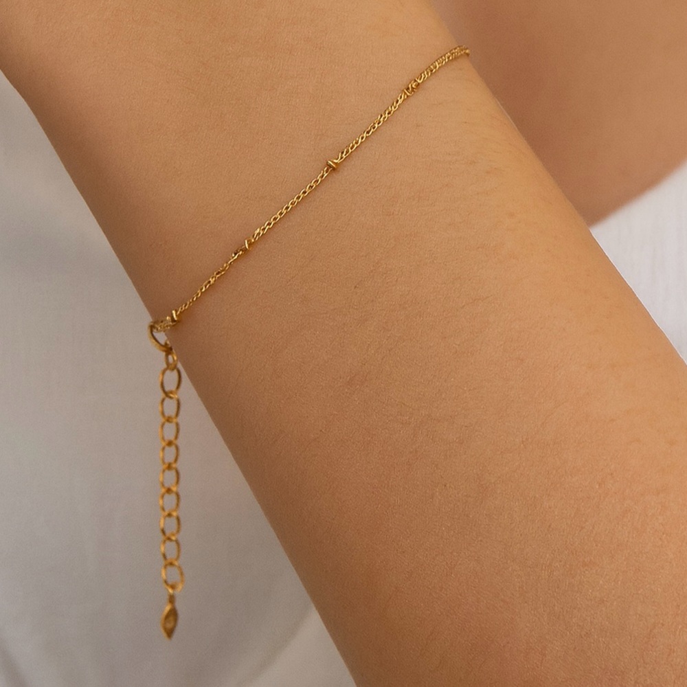 Fashion jewelry Gold plated women’s 6.7 inch satellite bracelet - CLEARANCE!